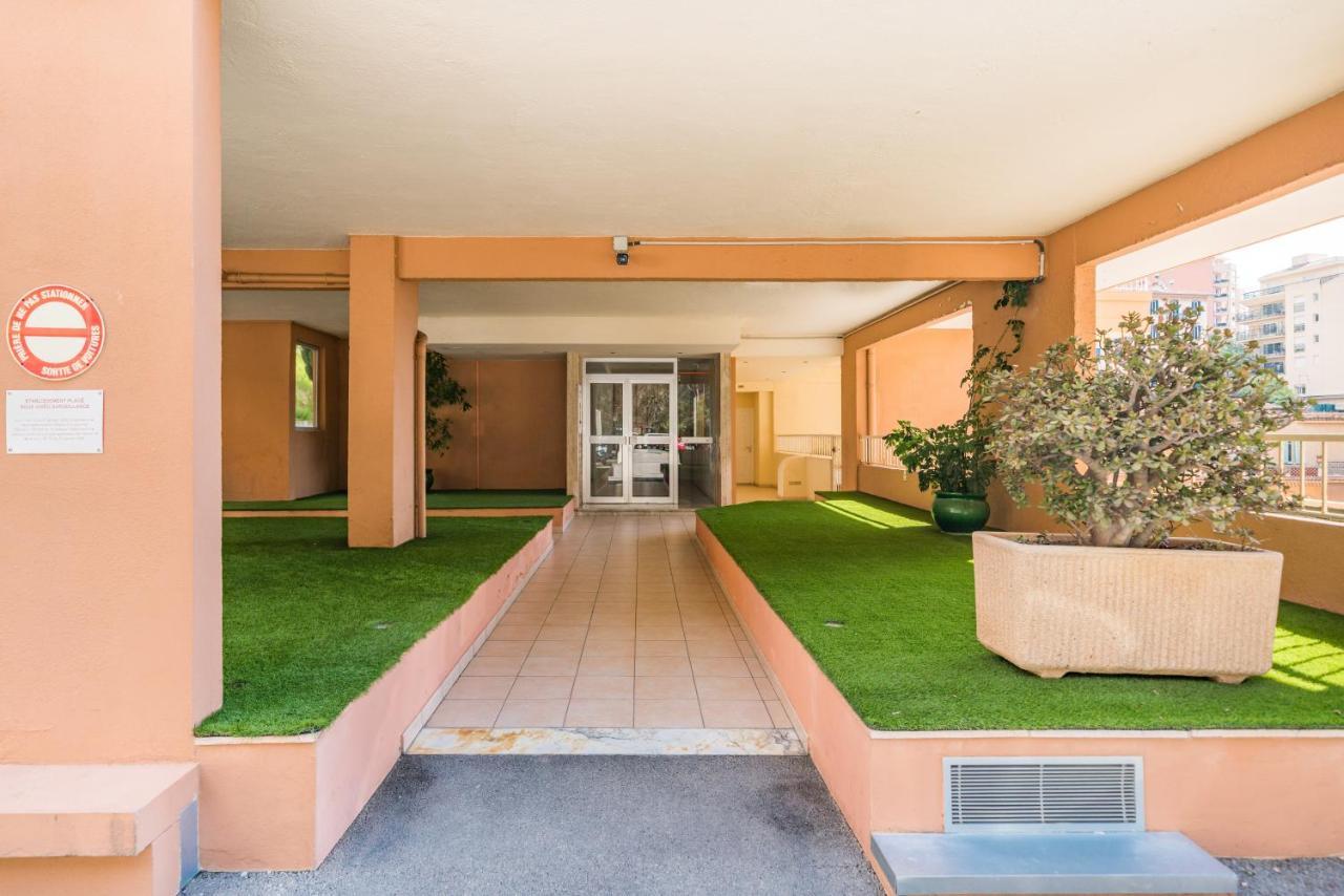 דירות בוסוליי Monaco Border, Sea View, Terrace, Free Parking מראה חיצוני תמונה