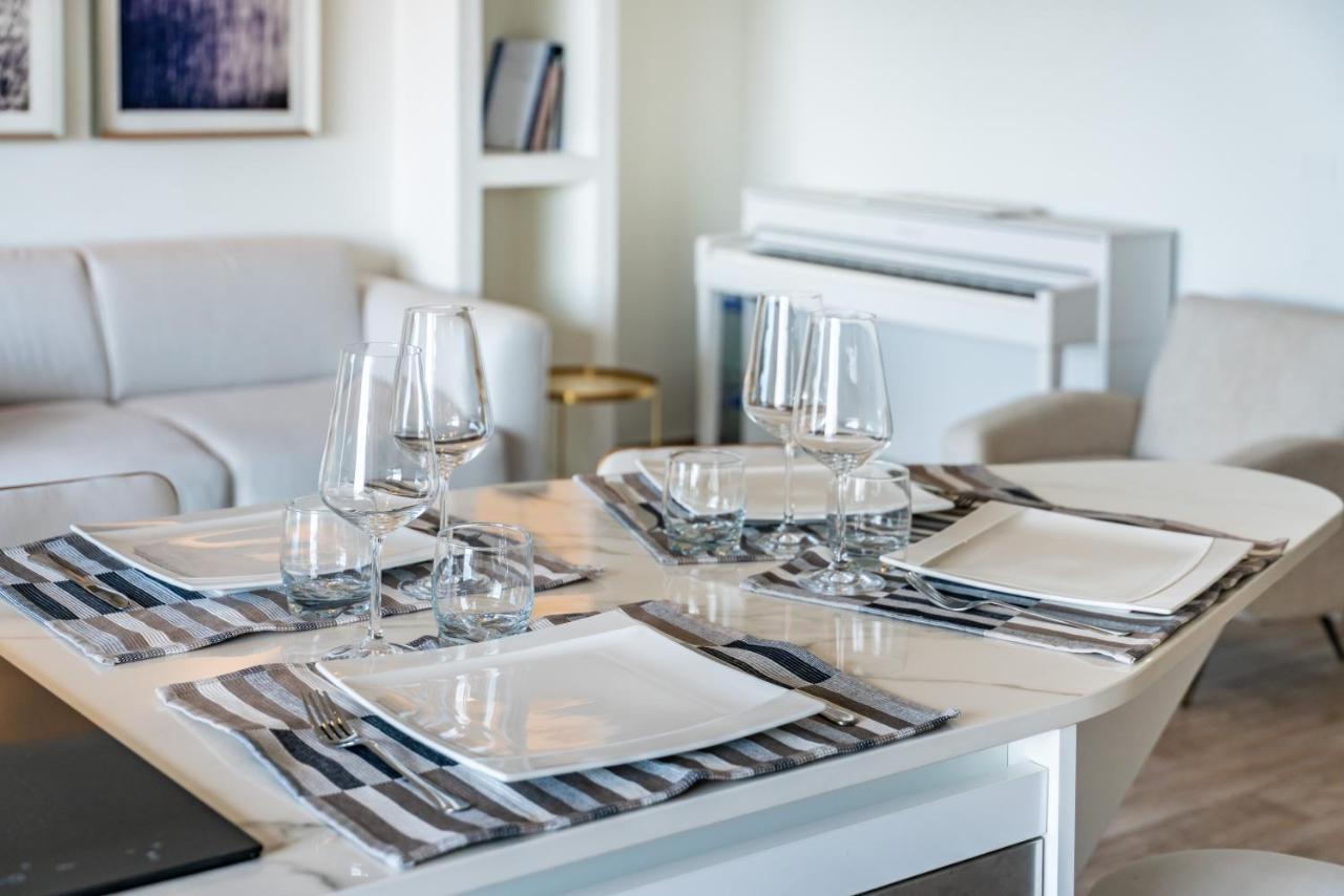 דירות בוסוליי Monaco Border, Sea View, Terrace, Free Parking מראה חיצוני תמונה
